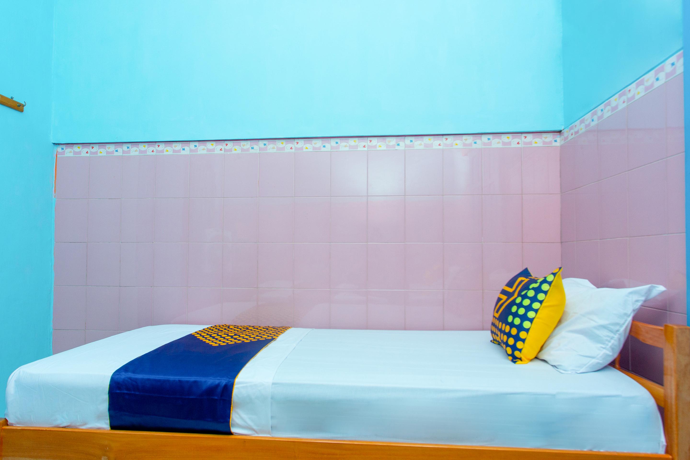 Spot On 2871 Hotel Budi بوروكيرتو المظهر الخارجي الصورة