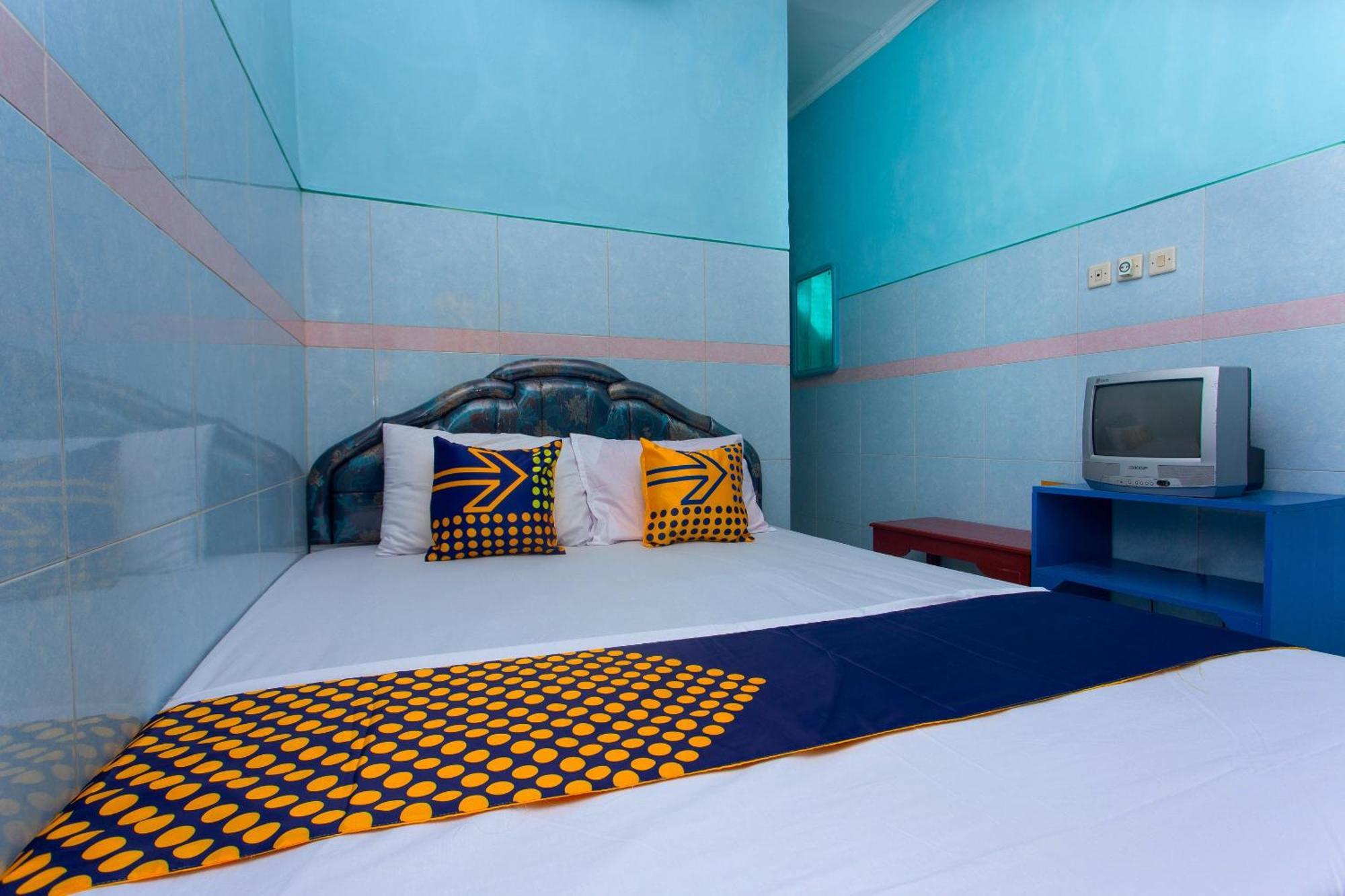 Spot On 2871 Hotel Budi بوروكيرتو المظهر الخارجي الصورة